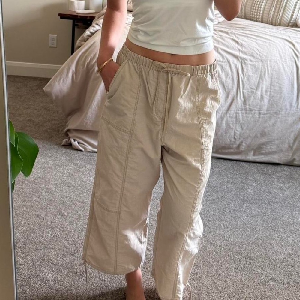 Zara Women’s Cream Low Rise Cargo Pants XS